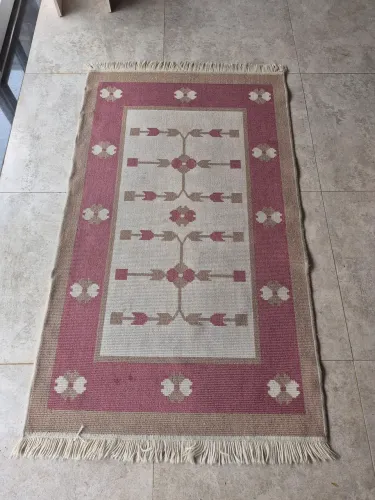 2 Tapetes seminovos- 280,00