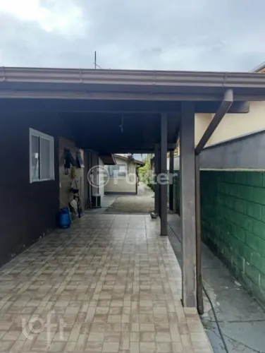 Casa à venda Servidão Idelfonso Caetano Melo, Carianos - Florianópolis