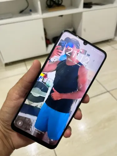 Celular Realme C63 