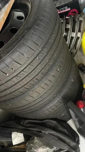 Pneus e jantas aro 14 original fiat 4 furos