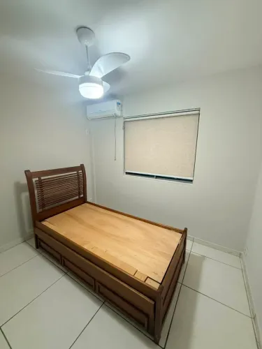 Cama solteiro madeira de lei