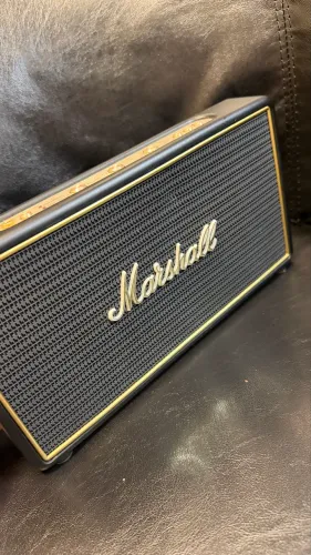 Caixa de Som Marshall Stockwell Bluetooth ?
