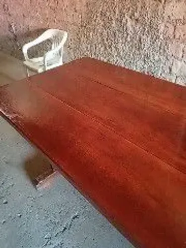 Mesa de madeira ?