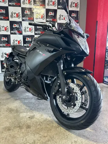 YAMAHA XJ6 F