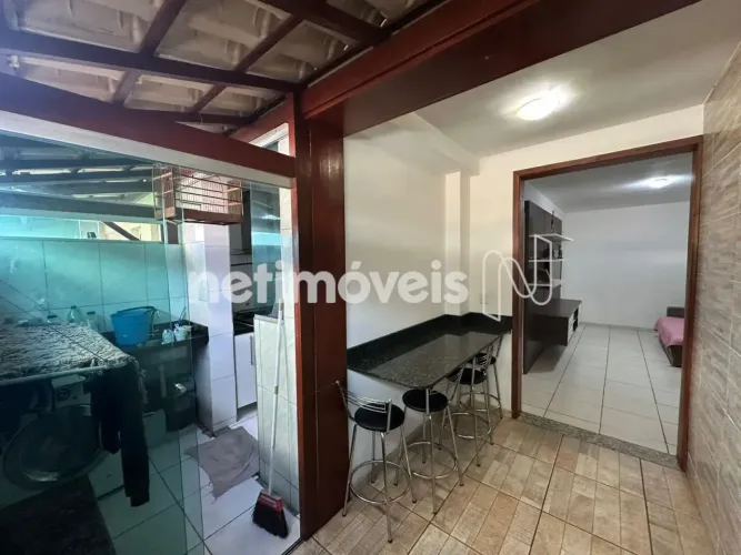 Apartamento à Venda  Rua Doresópolis | 3 Quartos (1 Suíte) + Área Privativa