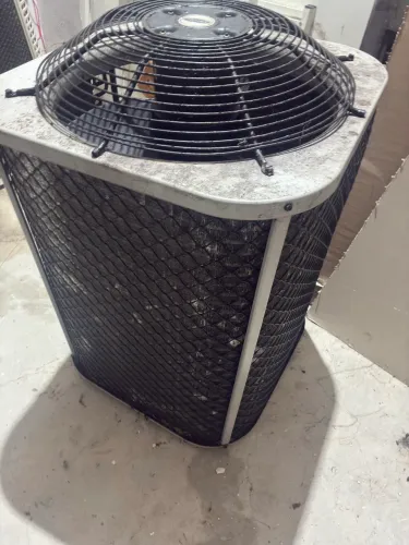 Vendo ar piso teto 60000