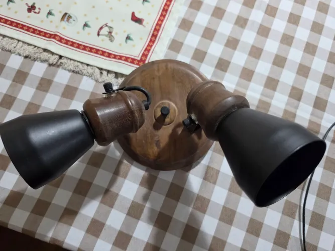 Spot/Luminária de Teto Madeira e Metal Nunca Usado