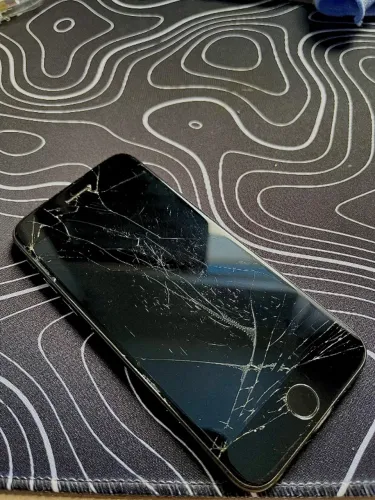 iPhone 7 32GB Preto - Ótimo para reparo