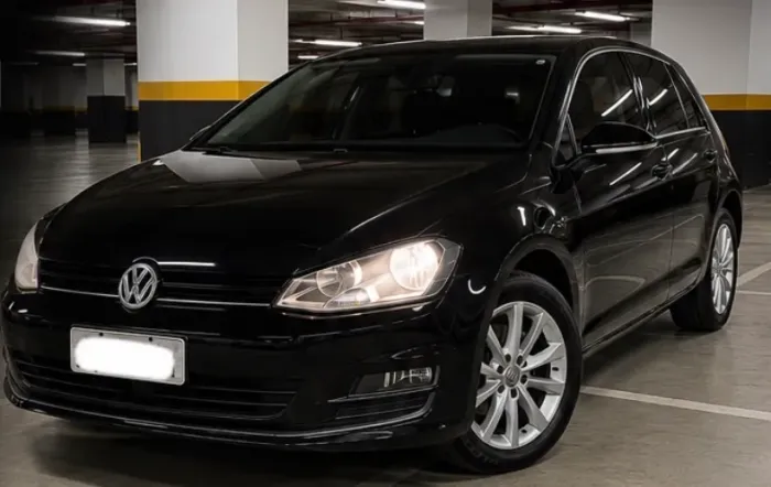 Volkswagen Golf Comfortline 1.6 MSI Total Flex Aut. 2016