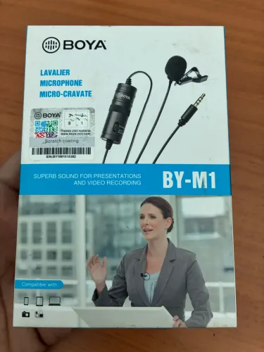Microfone de Lapela Boya para câmeras e smartphones