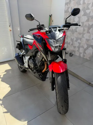 CB 300F 2024/2024