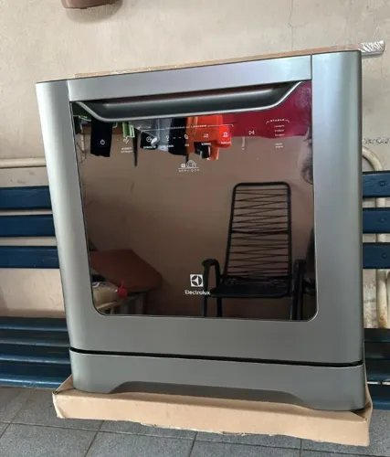 lava louças 8 serviços Eletrolux LE08S