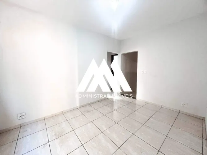 Alugo apartamento em Itaúna próximo a universidade!!