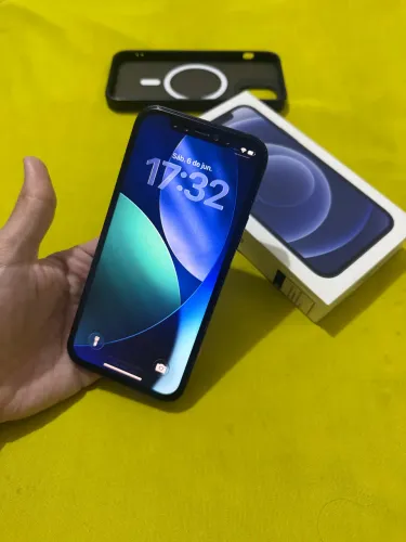 IPhone 12 Com Acessórios - Aceito cartão