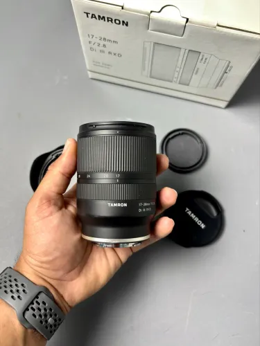 Lente Sony Tamron 17-28 F2.8 III RXD