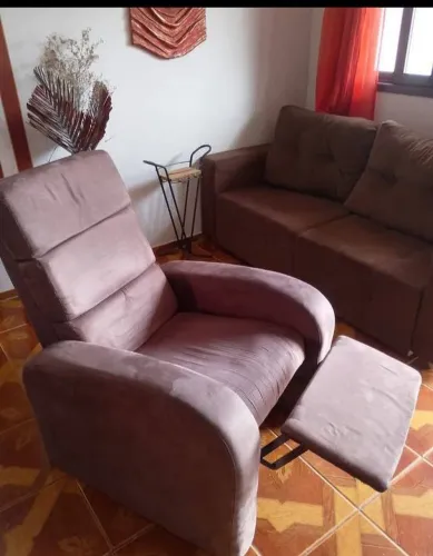 Poltrona Reclinável
