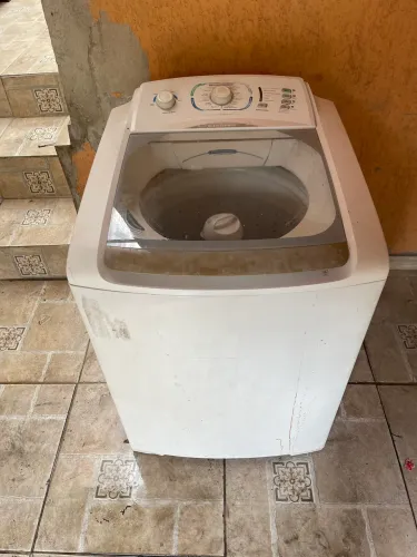 Máquina de lavar roupa Eletrolux 12 kilos