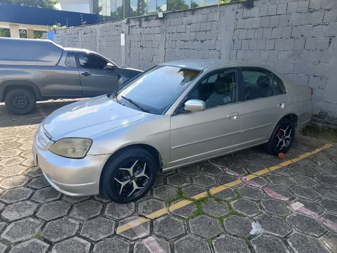 Honda Civic Sedan LX 1.7 16V 115cv Mec. 4P 2003