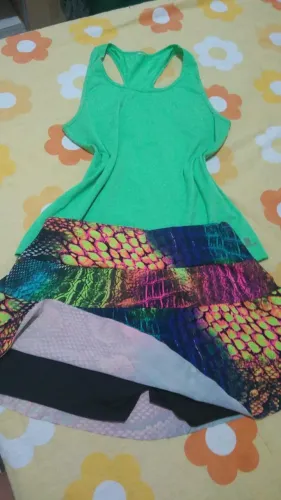 Shorts-Saia + Regata P/ Academia