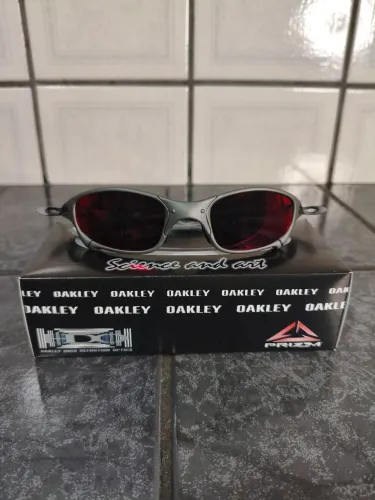 Óculos metal 1: R$ 120,00 2: R$ 200,00