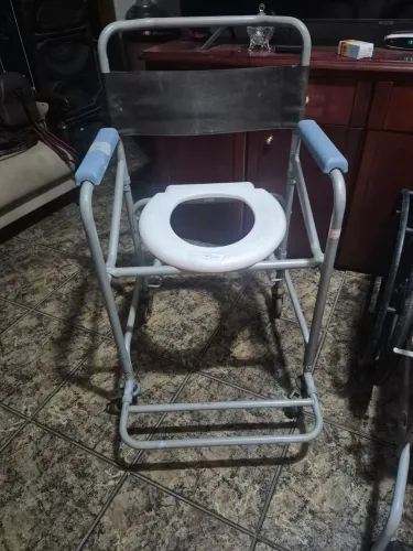 Cadeira higiênica  banho