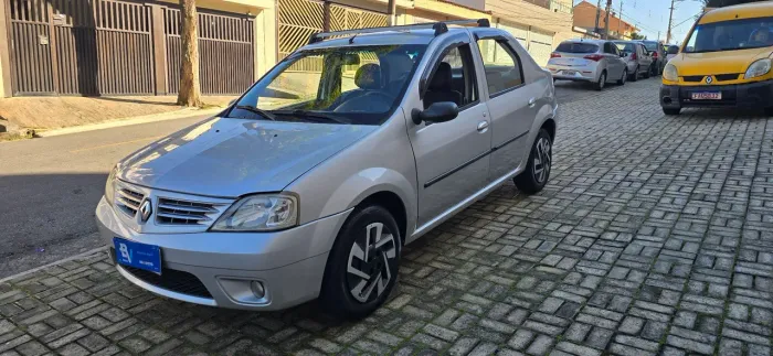 Renault Logan Expression Hi-flex 1.6 8V 4P 2010