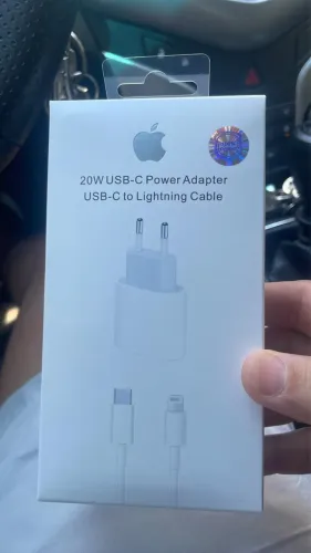 Carregador de iPhone tipo c novo