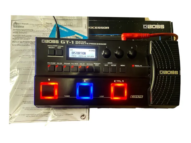 Boss gt1 + Amp Fender Frontman 15g