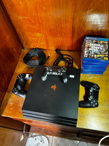 Ps4 pro usado 