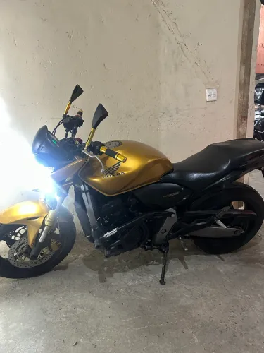 Vendo uma hornet