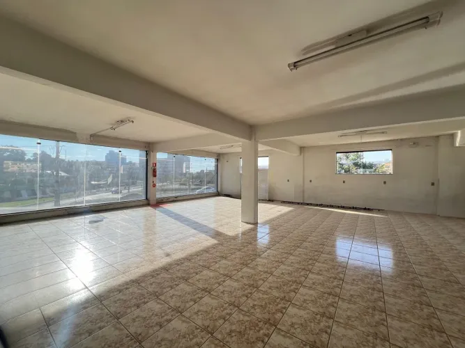 Alugo Sala Comerical, Andar Inteiro, Bairro Santa Terezinha - Gaspar