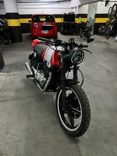 CB400 Estilo CAFE RACER