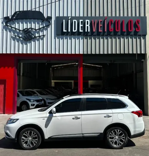 Mitsubishi Outlander 3.0/ GT 3.0 V6 Aut. 2016