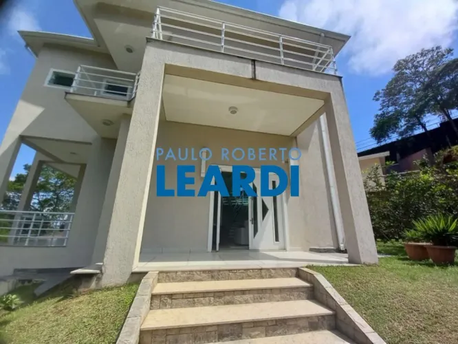 CASA EM CONDOMÍNIO - ARUJAZINHO 1, 2, 3 - SP