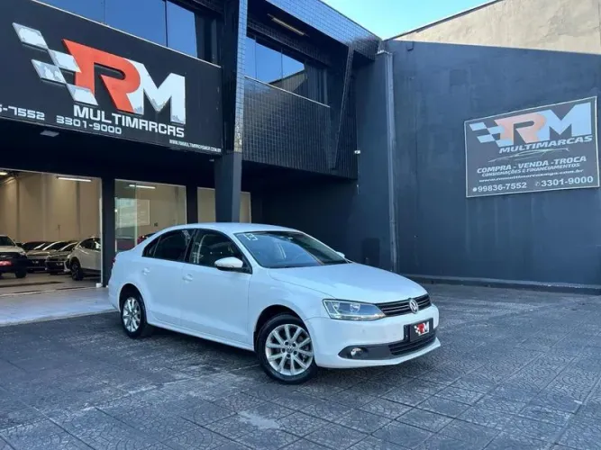 Volkswagen Jetta Comfortline 2.0 T.flex 8V 4P Tipt. 2013