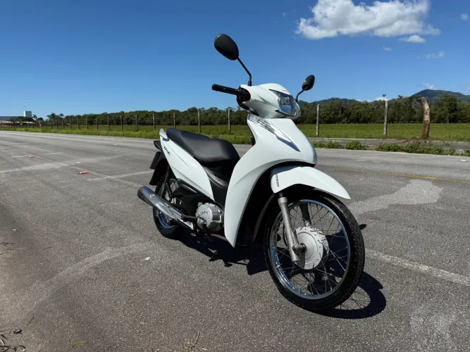 Honda Biz 110i 2019 branca