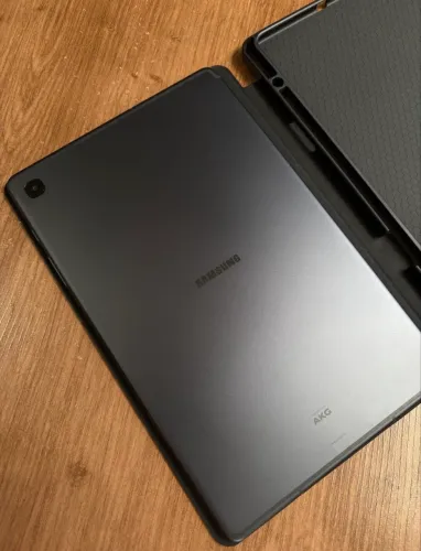 Samsung Tab S6 Lite