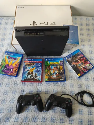 PS4 SLIM 1TB