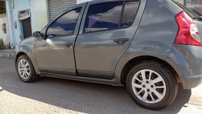 Renault Sandero Expression Hi-flex 1.0 16V 5P 2008