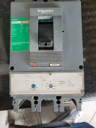 Disjuntor Schneider Caixa Moldada