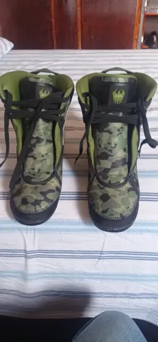 Liner Reign Camo para patins Razors, USD, Mesmer, Roces, Them Skates