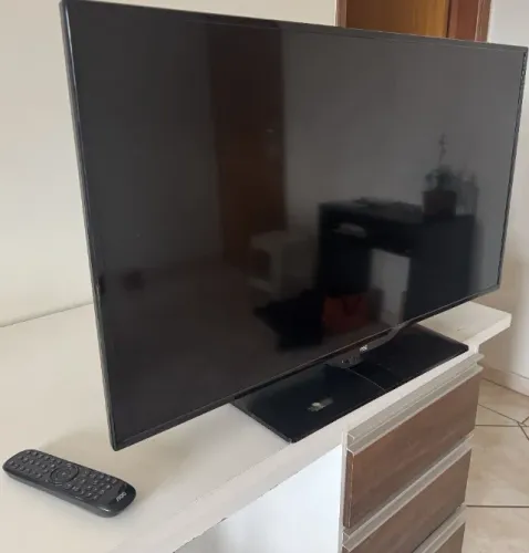 TV Led AOC 40" (40 polegadas), Excelente estado