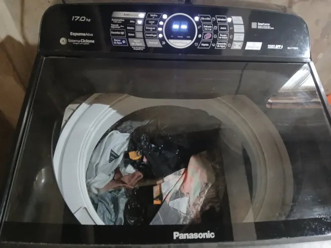 Máquina de lavar menos de 1 ano de uso
