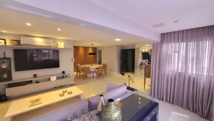 Lindo apartamento com 200m², escritório, 3 suítes sendo 1 master com closet e hidro no Tir