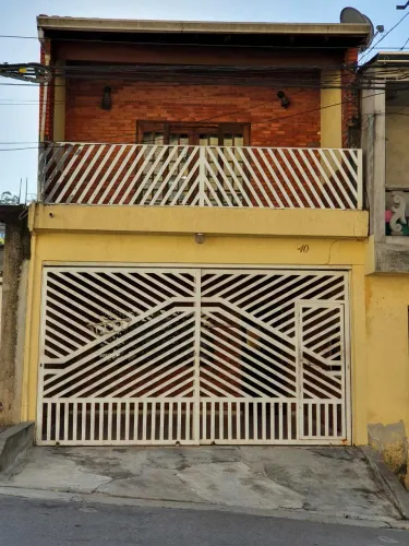 Casa em Rua Dalva de Oliveira - Parque Santa Teresa - Carapicuíba/SP