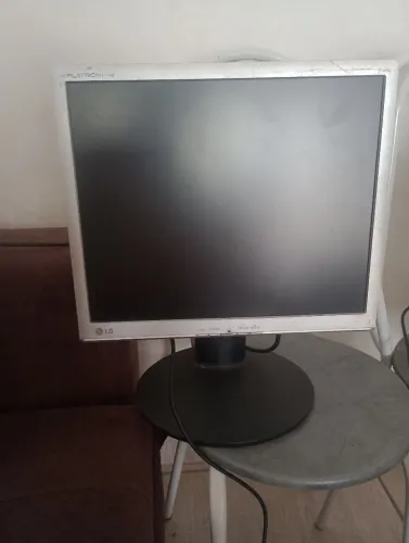 Pc da positivo com monitor, teclado e mause funcionando perfeitamente