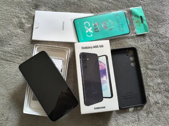 Smartphone Samsung Galaxy A55 5G, 128GB, 8GB RAM, Tela Super AMOLED 6.6" 120Hz