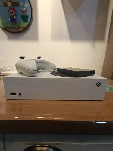 Xbox Series S + HD 1Tera