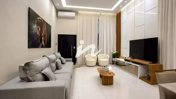 Casa para Aluguel no Bairro Cidade Jardim | 3 Quartos (1 Suíte), Piscina e 4 Vagas