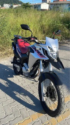 Vende-se xre 2021